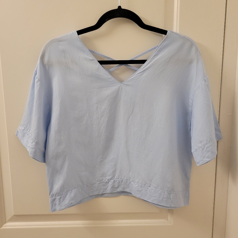 INDIELUXE Linen Short Sleeve Top (Light blue)